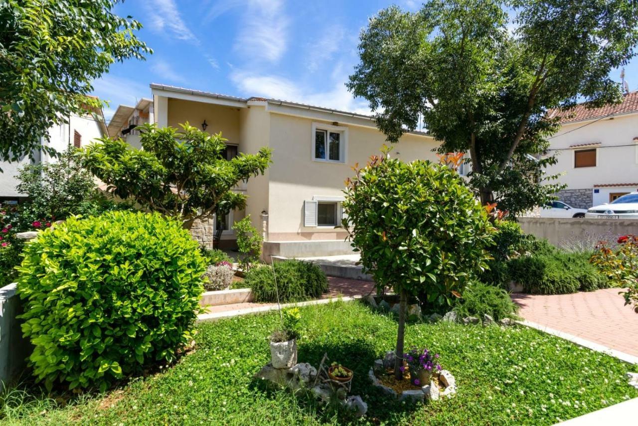 Apartmani Vinko Tribunj-Sovlje Tribalj Dış mekan fotoğraf